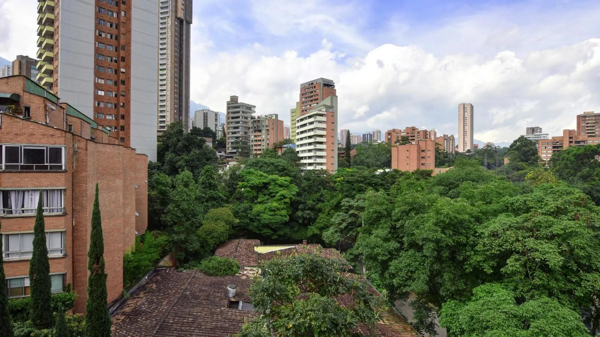 Aparthotel Edificio Ayamonte Medellín Colombia